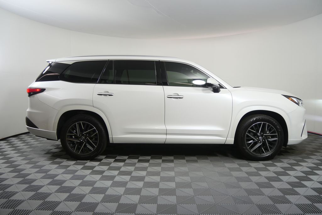Thumbnail: 2024 Lexus TX - 2