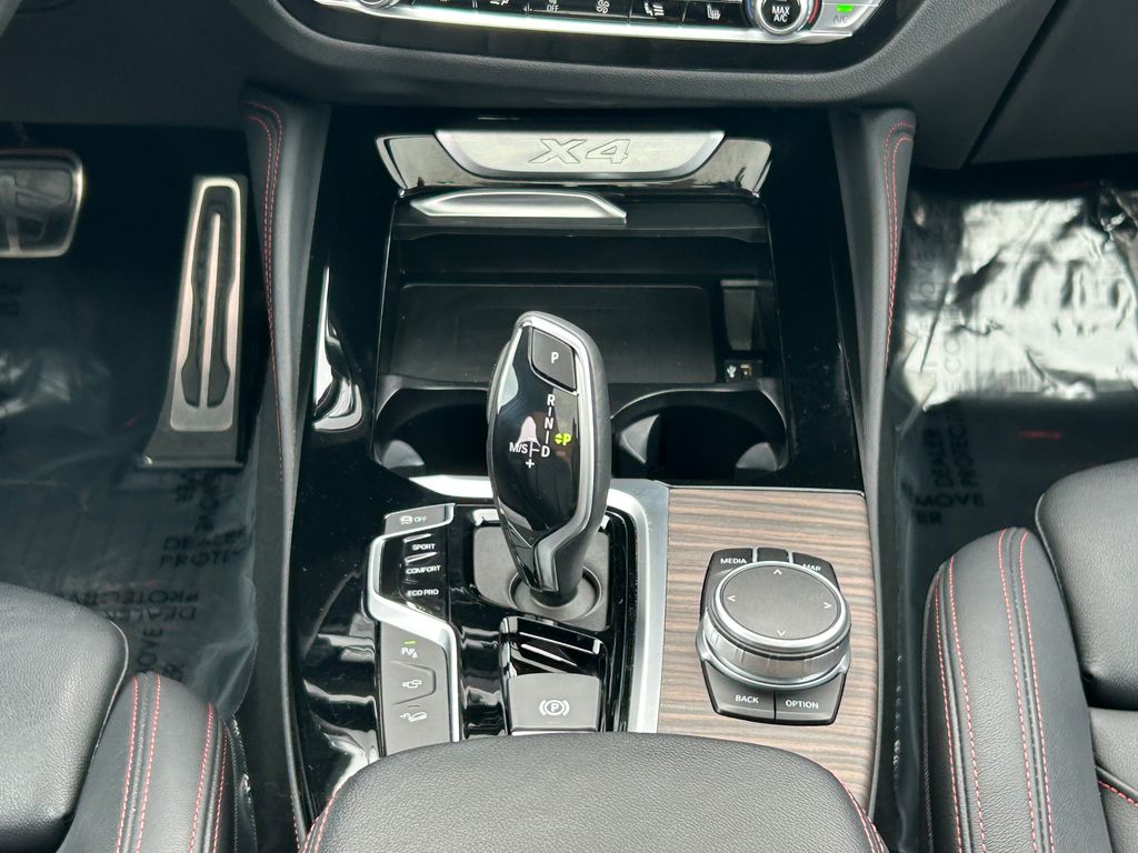 Thumbnail: 2020 BMW X4 - 26