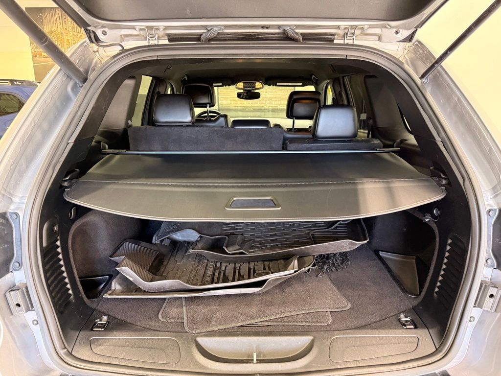 Thumbnail: 2018 Jeep Grand Cherokee - 24