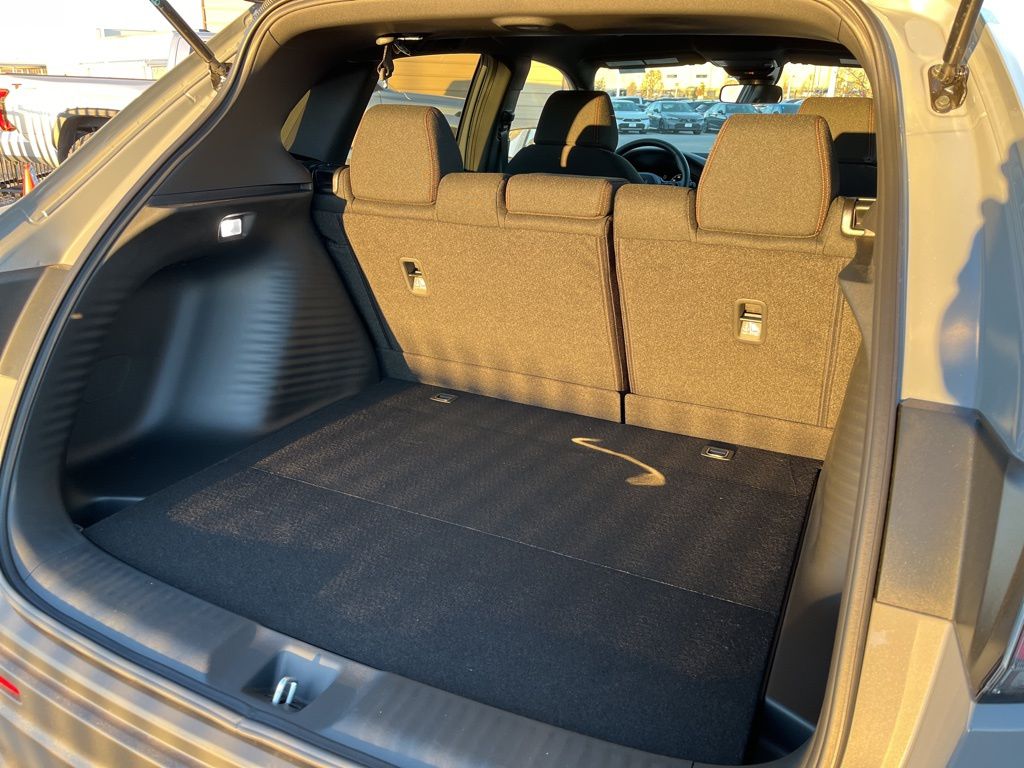 Thumbnail: 2026 Honda HR-V - 10