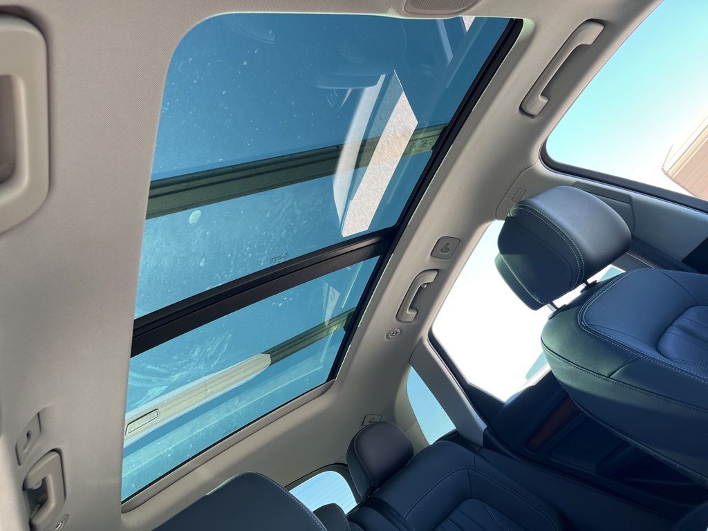 Thumbnail: 2023 Audi Q5 - 30