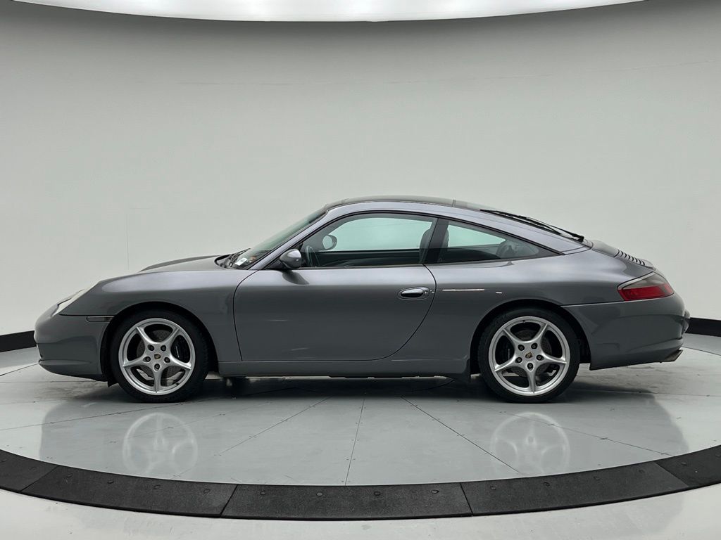 Thumbnail: 2002 Porsche 911 - 2