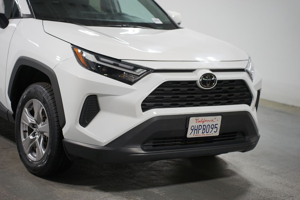 2023 Toyota RAV4 XLE 4