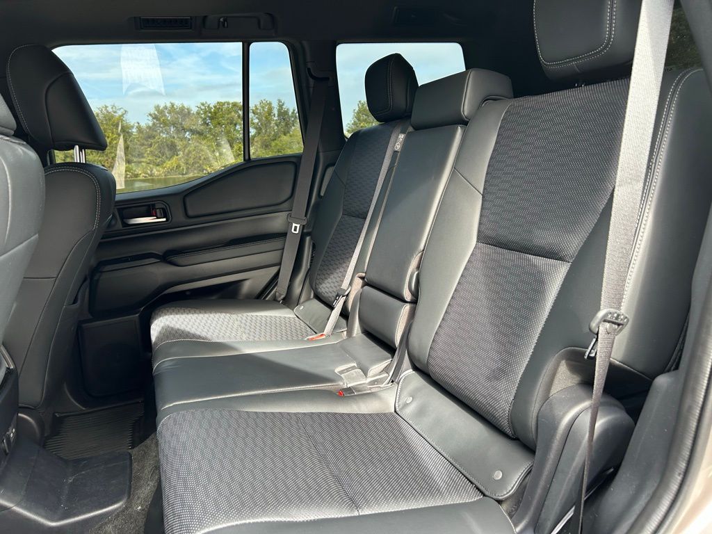 Thumbnail: 2025 Toyota Land Cruiser - 13