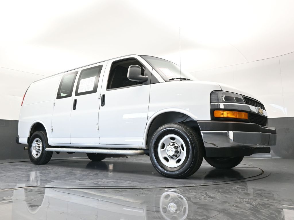 Used 2024 Summit White Chevrolet Work Van image 55