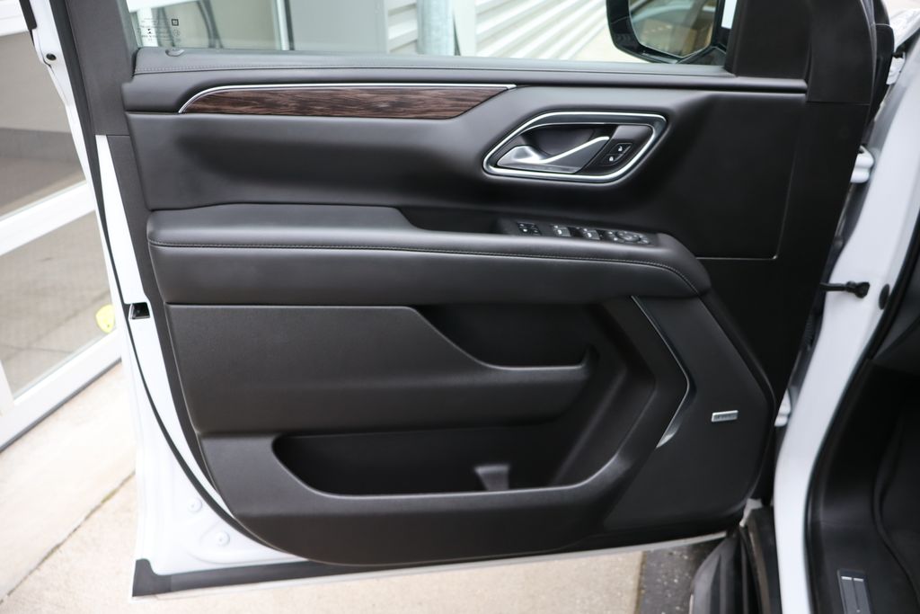 used 2022 Chevrolet Tahoe car, priced at $47,700