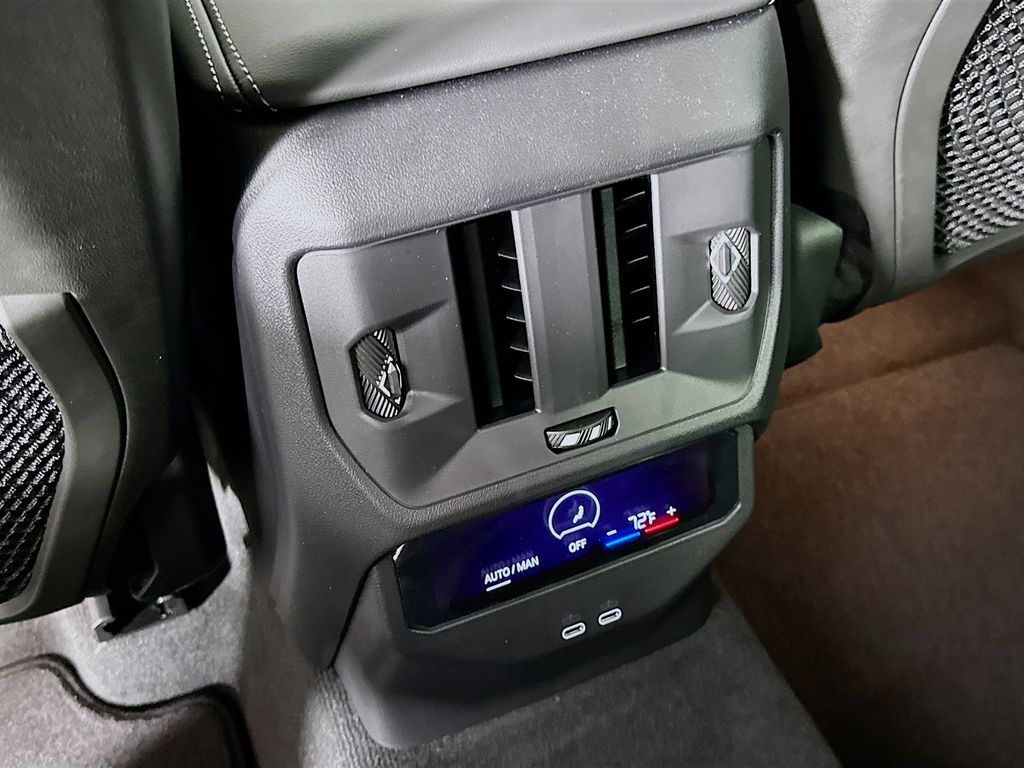 Thumbnail: 2026 BMW X3 - 18