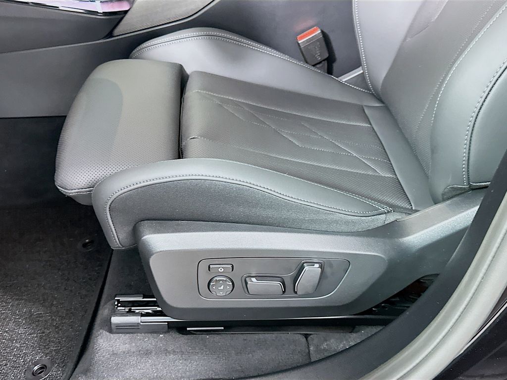 Thumbnail: 2026 BMW X3 - 21