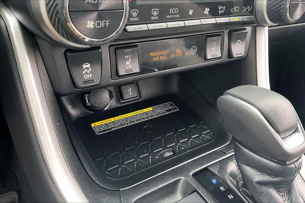 Used 2020 Toyota RAV4 SUV