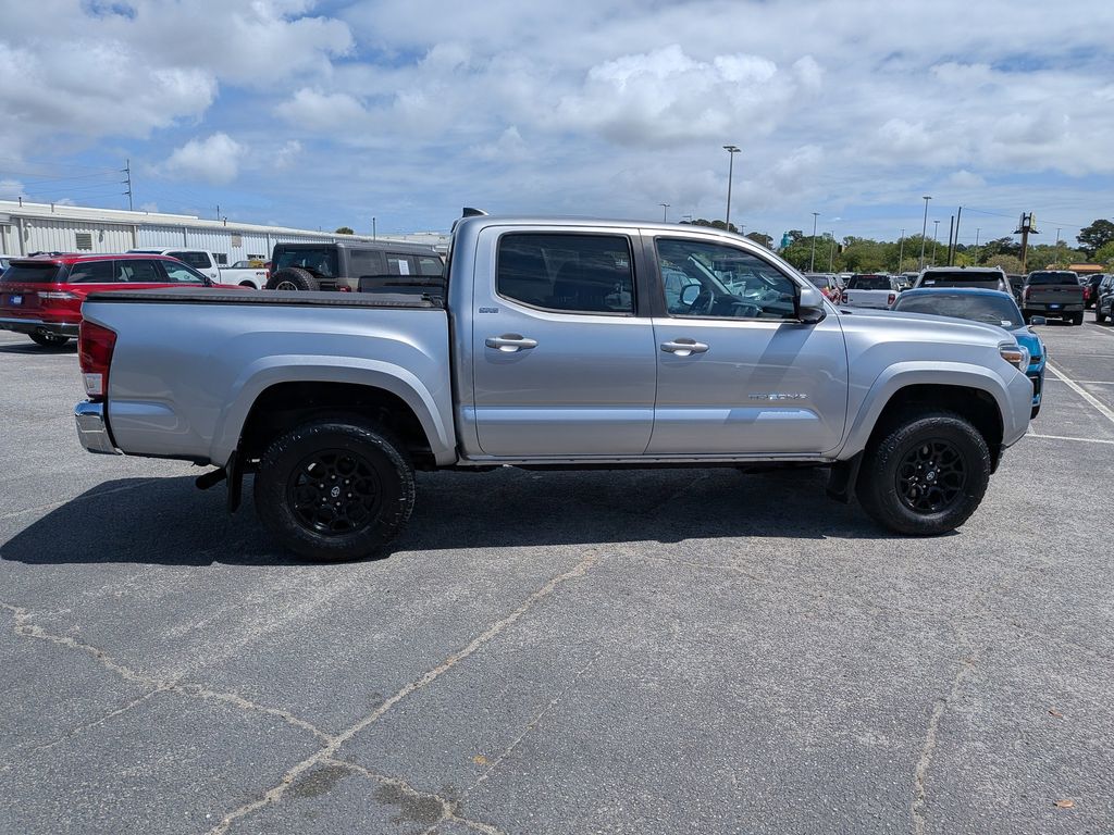 2022 Toyota Tacoma SR5 V6
