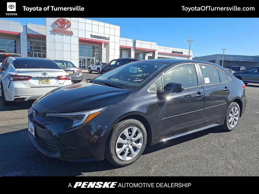 2025 Toyota Corolla LE Hero Image