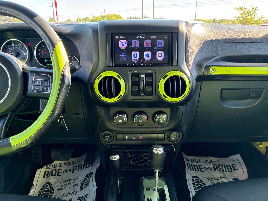 2016 Jeep Wrangler Unlimited Sport Green at Auto Express Mitsubishi