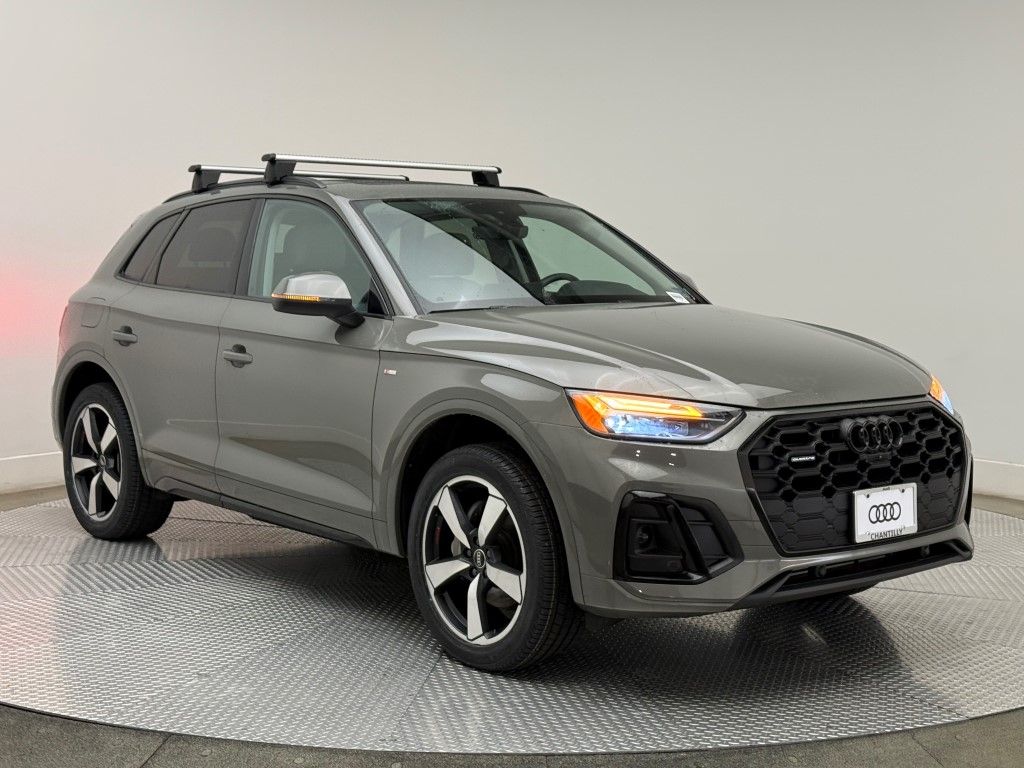 Thumbnail: 2023 Audi Q5 - 4