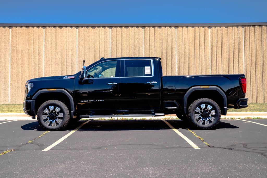 Used 2025 GMC Sierra 2500HD Truck