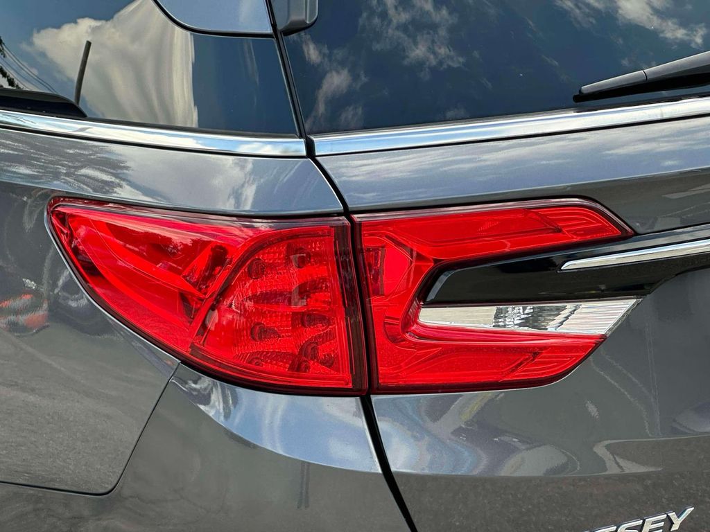 Used 2023 Honda Odyssey Van