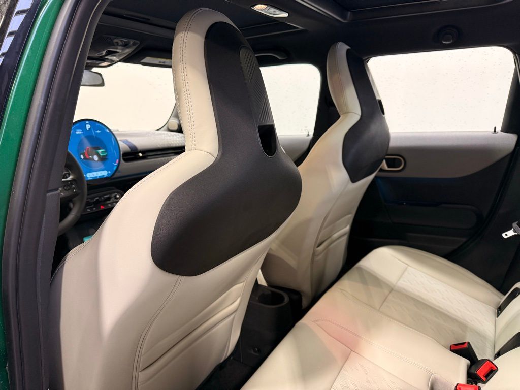 Thumbnail: 2026 MINI Cooper - 20