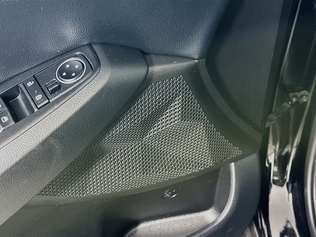 used 2021 Kia Seltos car, priced at $14,499