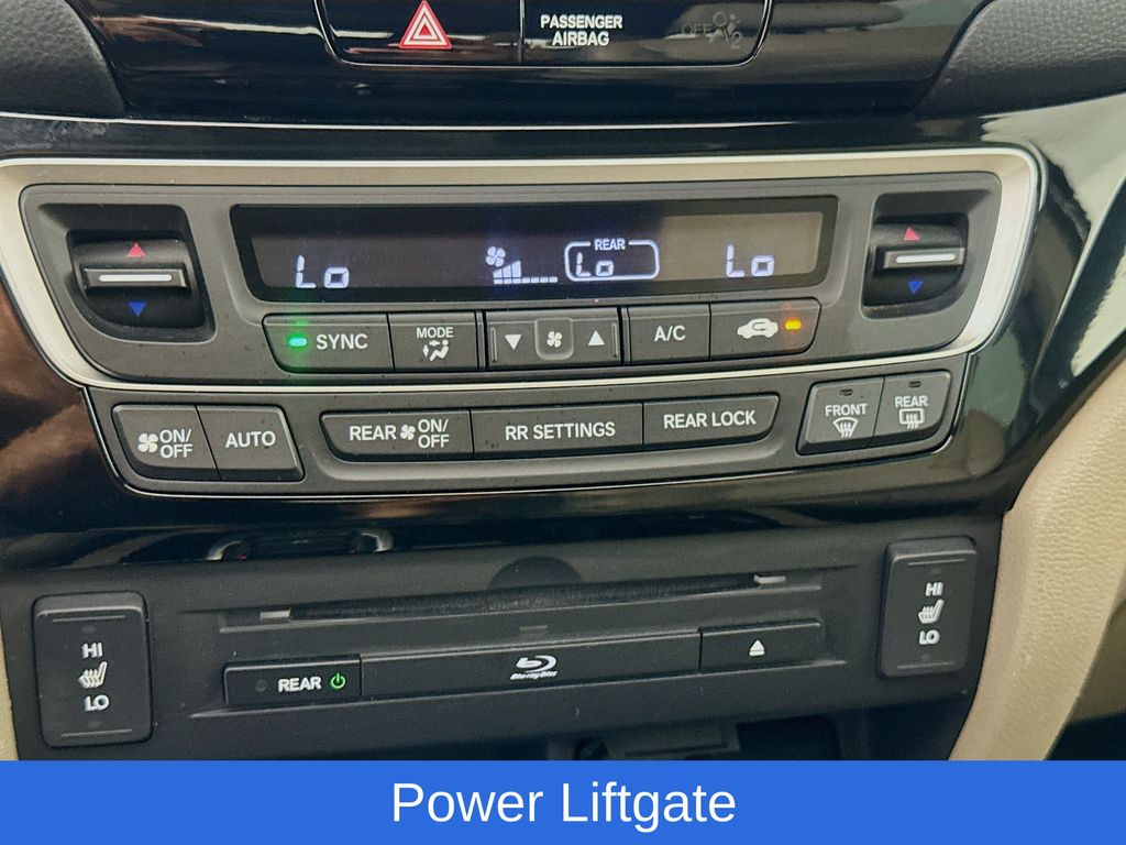 Used Car 2016 Honda Pilot  Touring For Sale In Austin, Texas