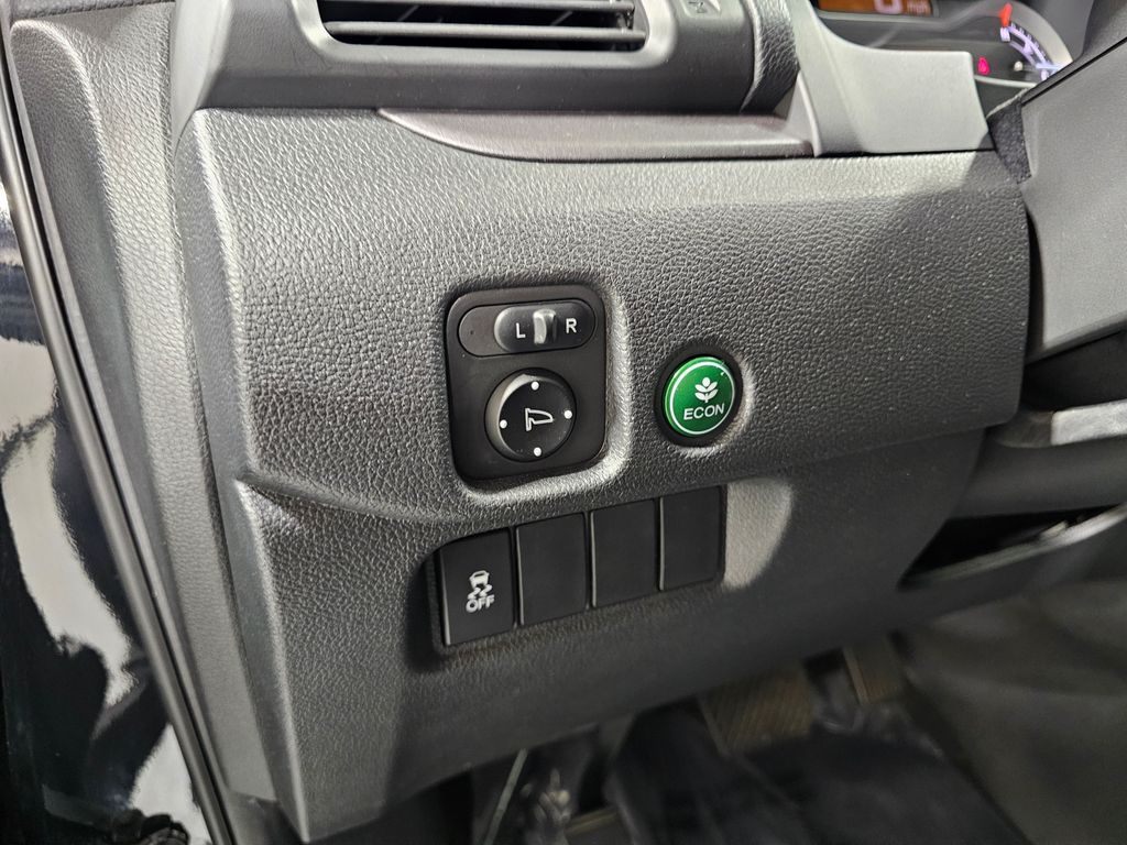 Used 2017  Honda EX-L image 22