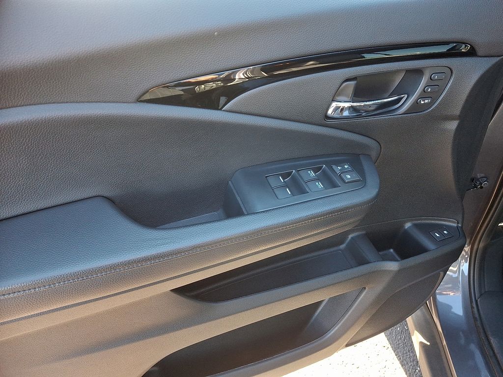 Thumbnail: 2021 Honda Passport - 13