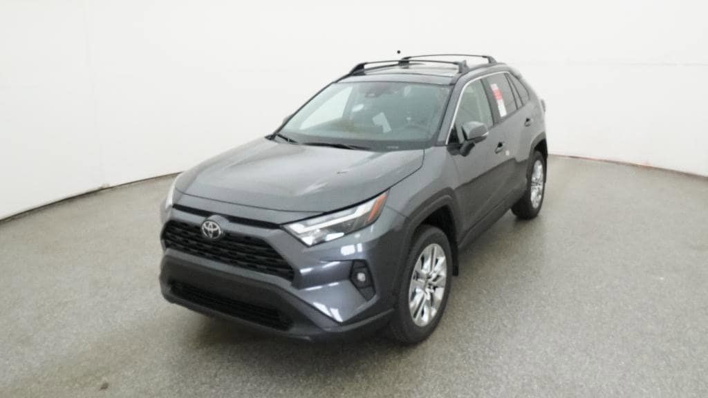 Thumbnail: 2025 Toyota RAV4 - 29