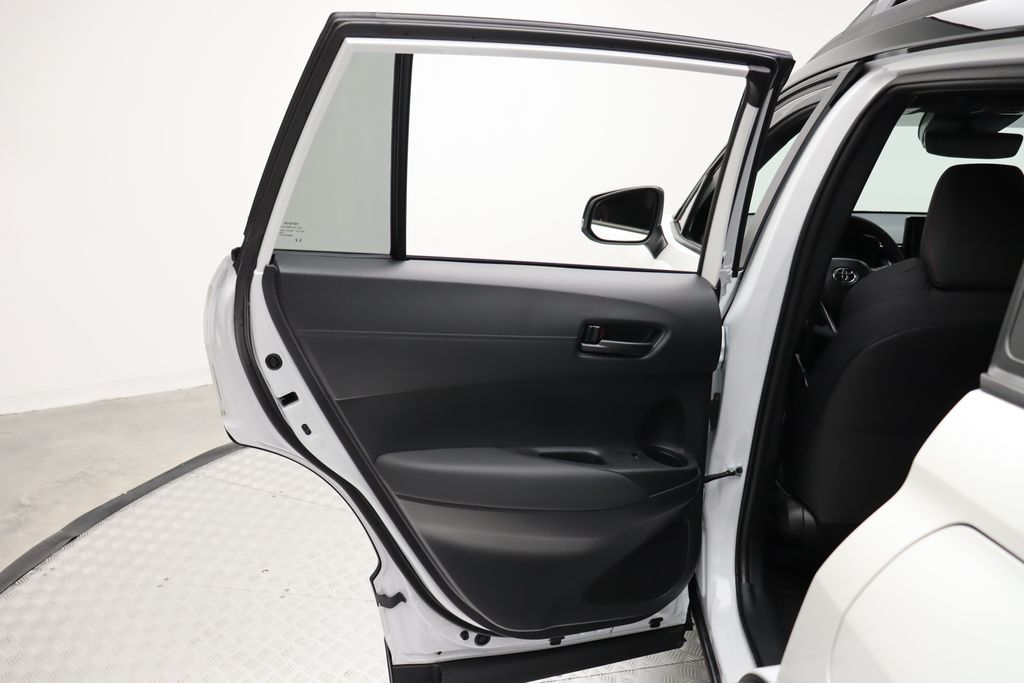 Thumbnail: 2025 Toyota Corolla Cross - 21