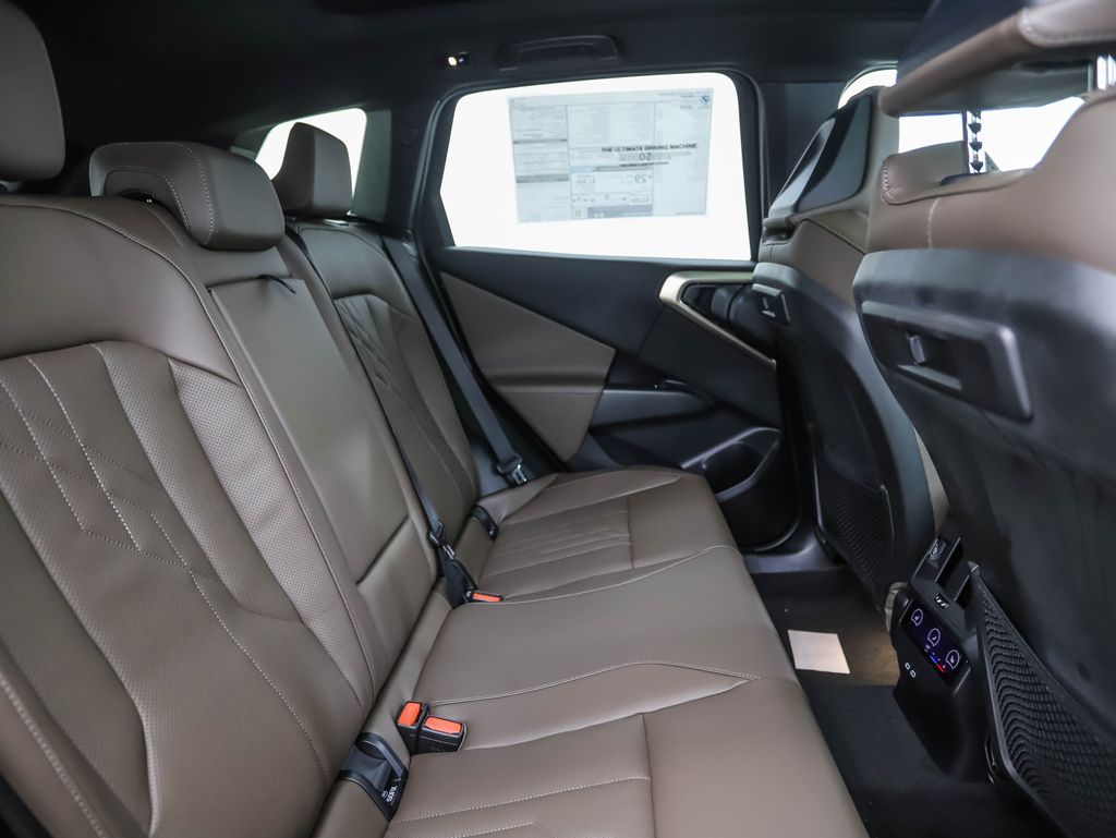 Thumbnail: 2025 BMW X3 - 26