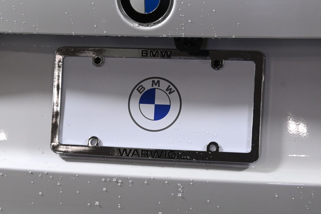 Thumbnail: 2027 BMW X1 - 14