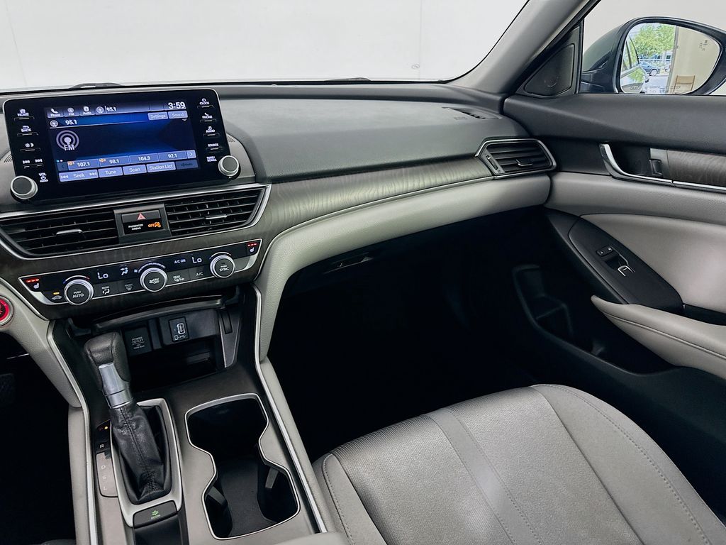 Thumbnail: 2019 Honda Accord - 23