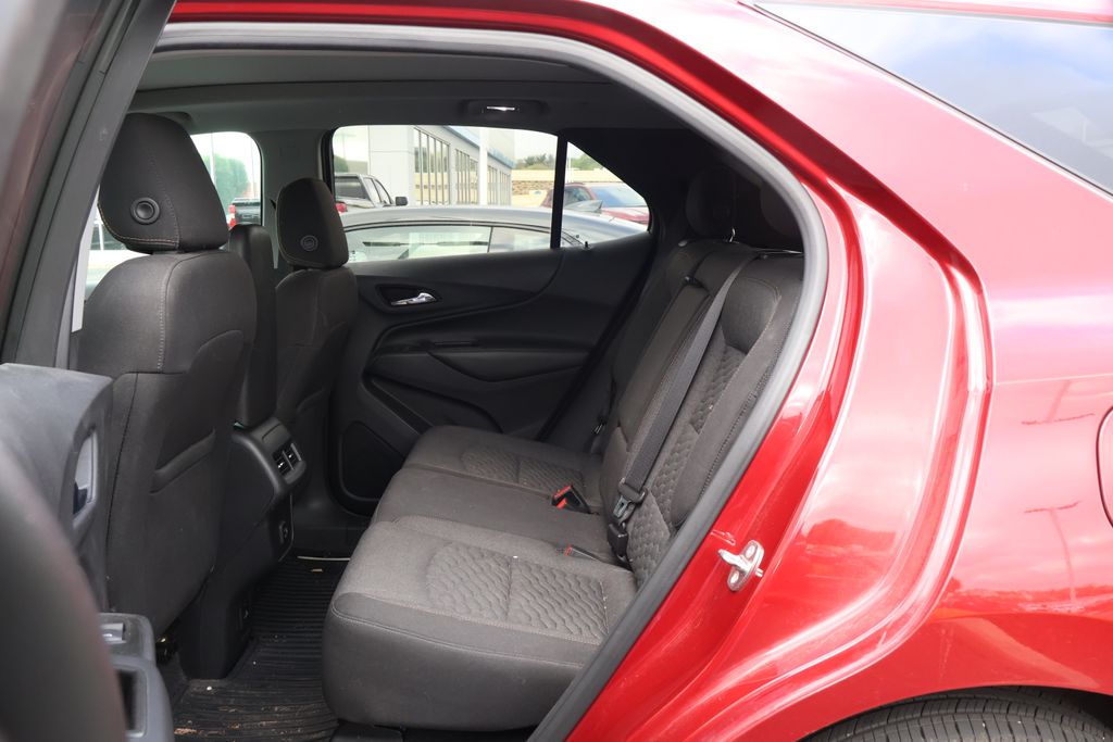 2020 Chevrolet Equinox LT 29