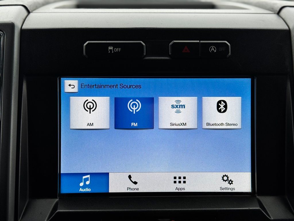 2019 Ford F-150 XLT photo