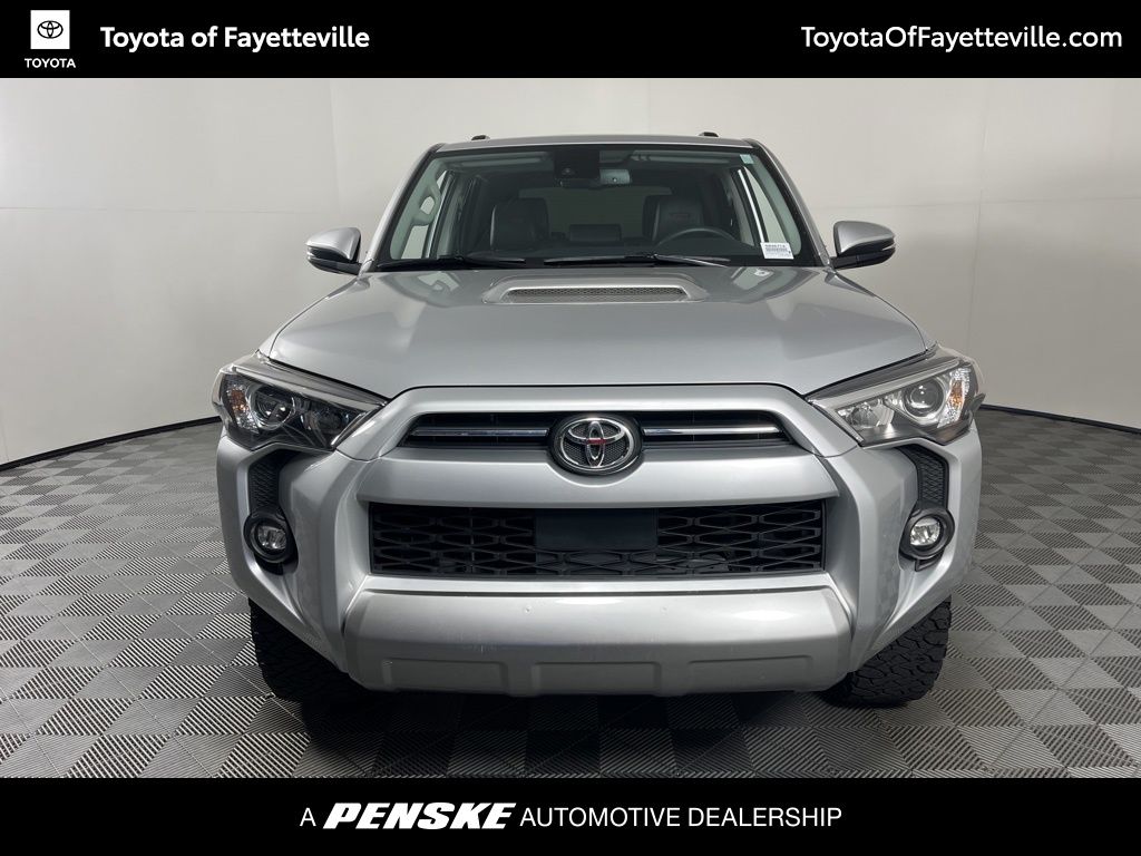 Thumbnail: 2021 Toyota 4Runner - 15