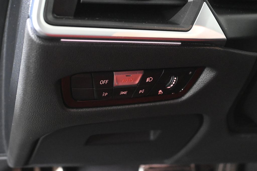 Thumbnail: 2024 BMW M3 - 25