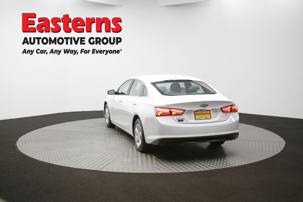 Used 2022 White Chevrolet LT image 62