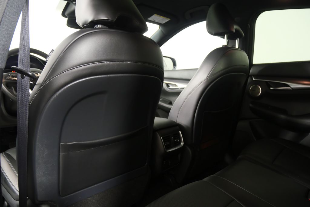 2022 INFINITI QX55 Essential 16