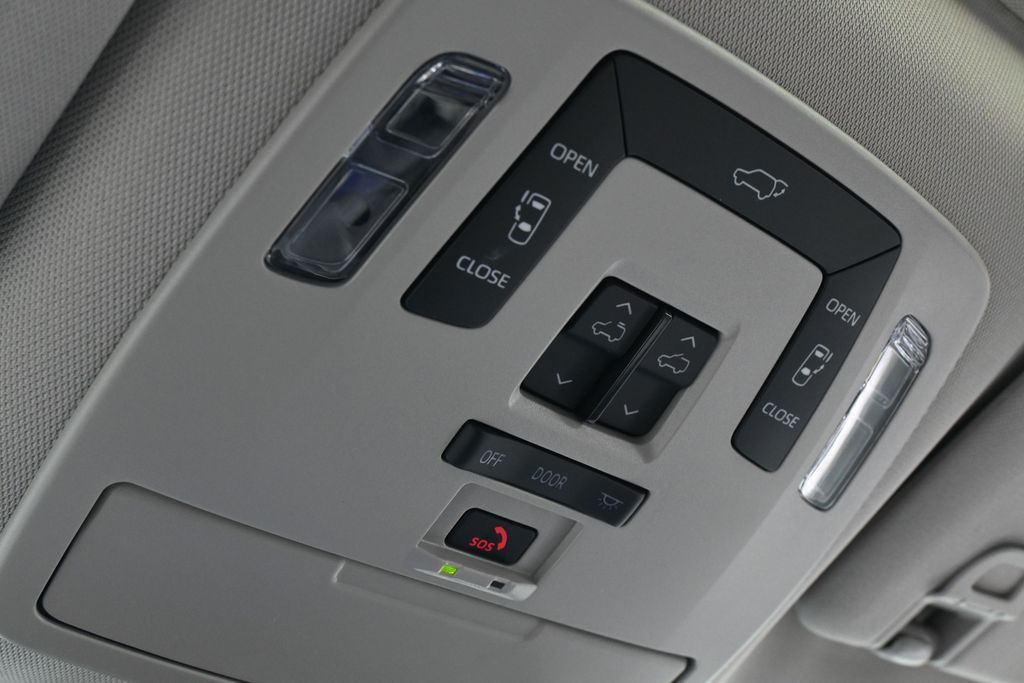 Used 2025 Midnight Black Metallic Toyota XLE image 25