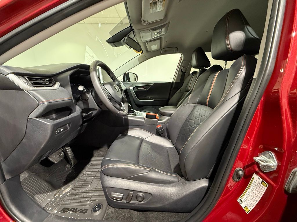 Thumbnail: 2024 Toyota RAV4 - 13