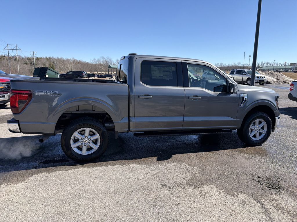 View vehicle photo 5