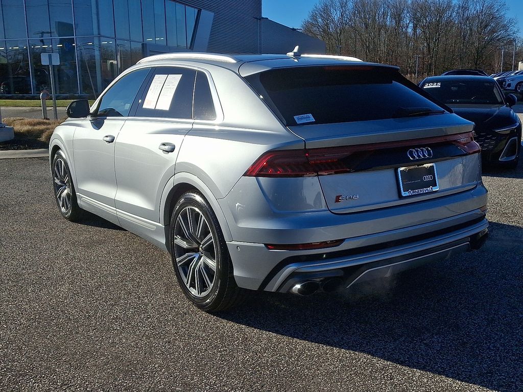 Thumbnail: 2023 Audi SQ8 - 4