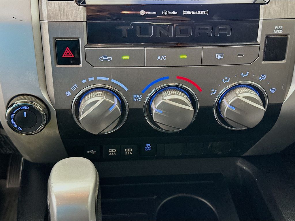 Thumbnail: 2020 Toyota Tundra - 15