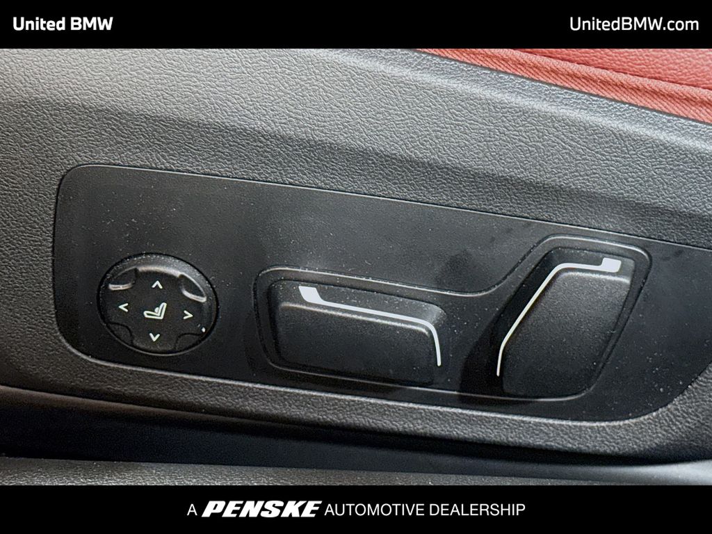 Thumbnail: 2025 BMW 4 Series - 4