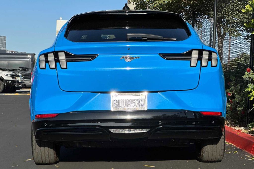 2021 Ford Mustang Mach-E Premium 7