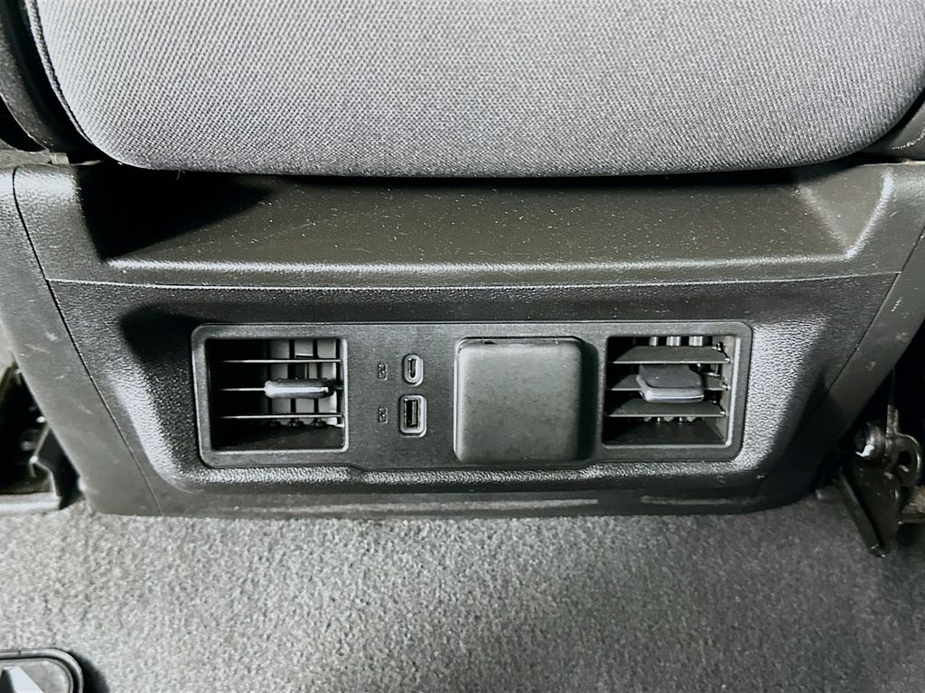 Thumbnail: 2023 Chevrolet Silverado 1500 - 24