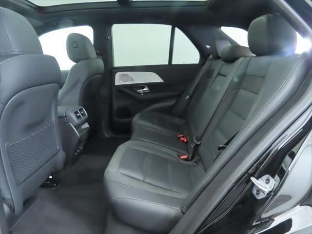 Thumbnail: 2025 Mercedes-Benz GLE - 22