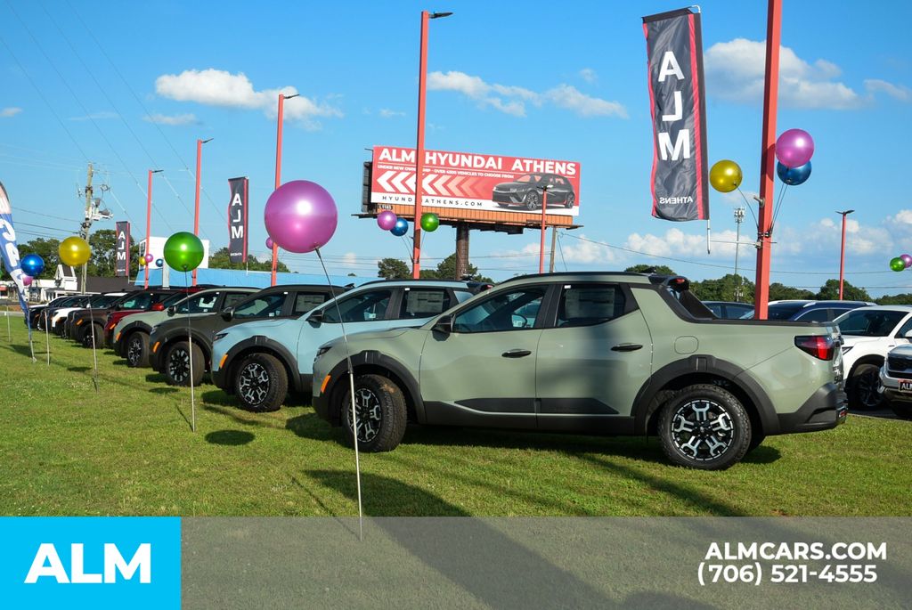 2023 Volvo XC40 Plus photo 45