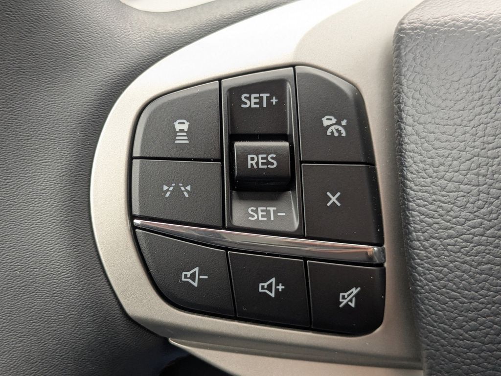 2026 Ford Explorer Active (200A)