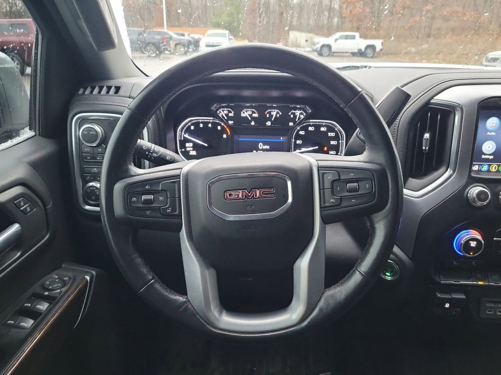 2021 GMC Sierra 1500 SLE 11