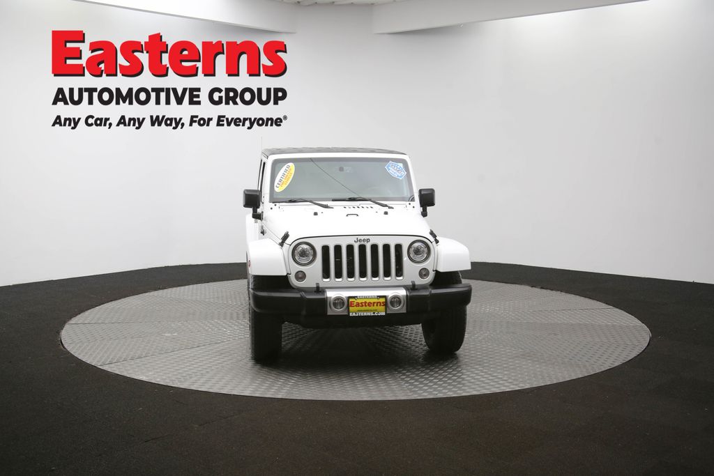 Used 2018 White Jeep Unlimited Sahara image 50