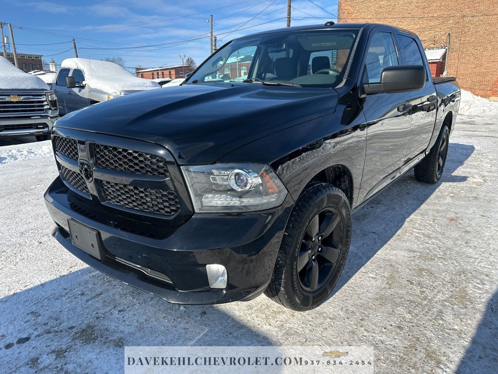 2014 RAM 1500 Express Crew Cab 4WD