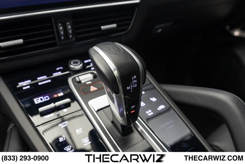 2023 Porsche Cayenne Coup Turbo - Photo 57
